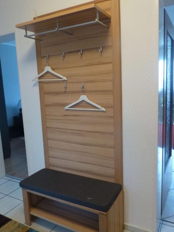 Ferienwohnung 'Zimmer Frei' Gelsenkirchen Buitenkant foto