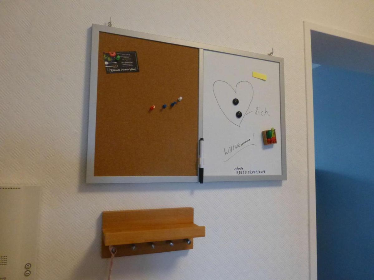 Ferienwohnung 'Zimmer Frei' Gelsenkirchen Buitenkant foto